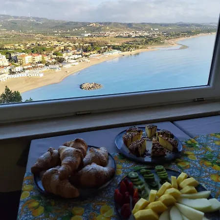 Bed & Breakfast Luna Convento Copanello 3*