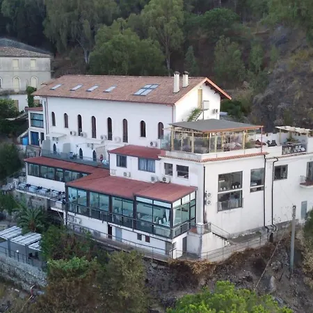 Luna Convento Copanello Stalettì